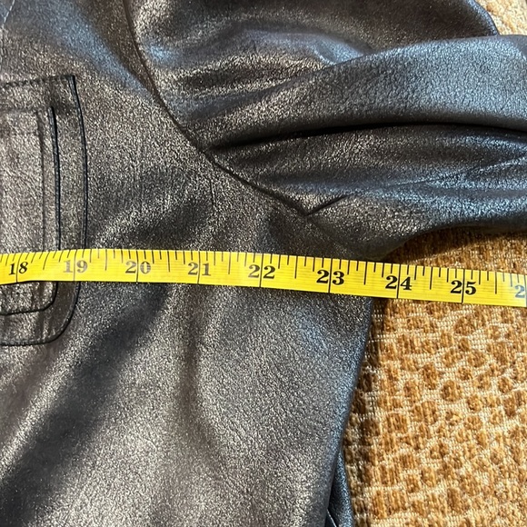 Chico’s Jacket. - Picture 6 of 7